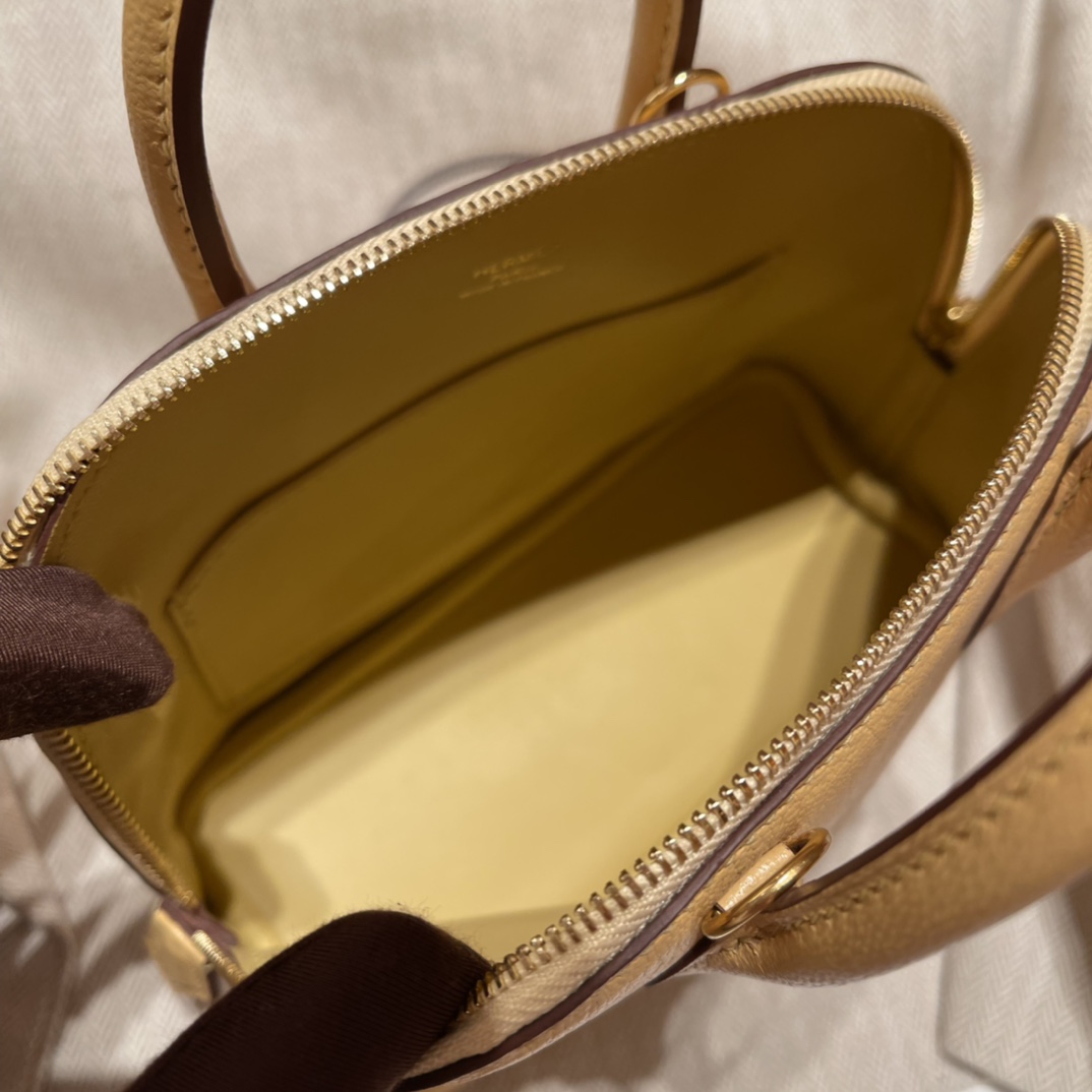 에르메스 미니 볼리드18 옐로우 금장 염소가죽